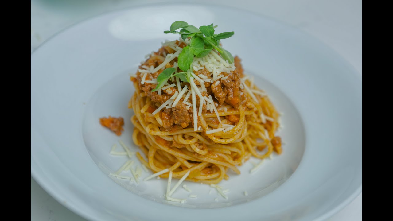 Easy Spaghetti Bolognese Recipe
