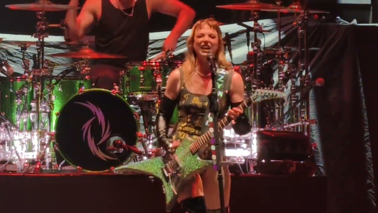 Halestorm - Watch Out/Everest live at Budapest 27/05/2025