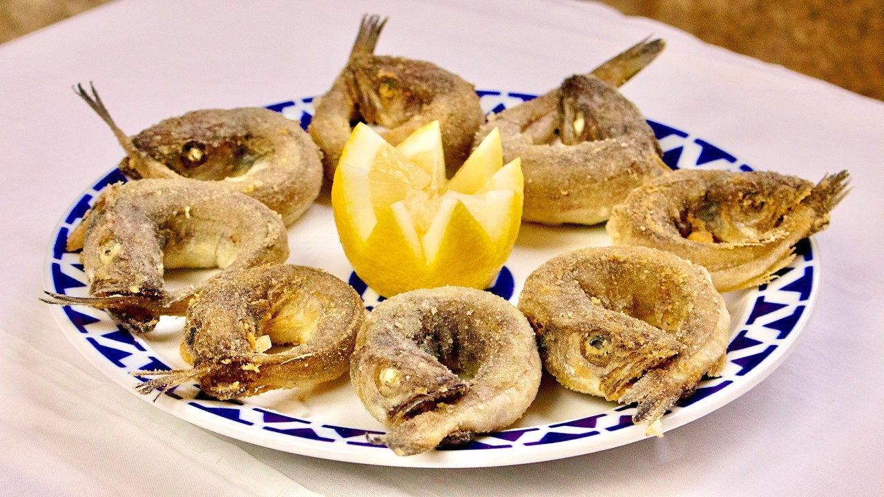 As&iacute; se hace la PESCADILLA que se muerde la cola - Pescadillas fritas.