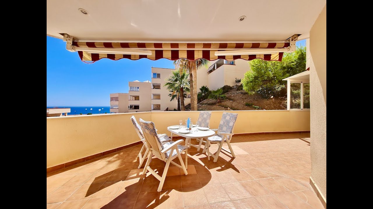 SOLD Apartment for sale by the sea in Torrequebrada, Benalmádena