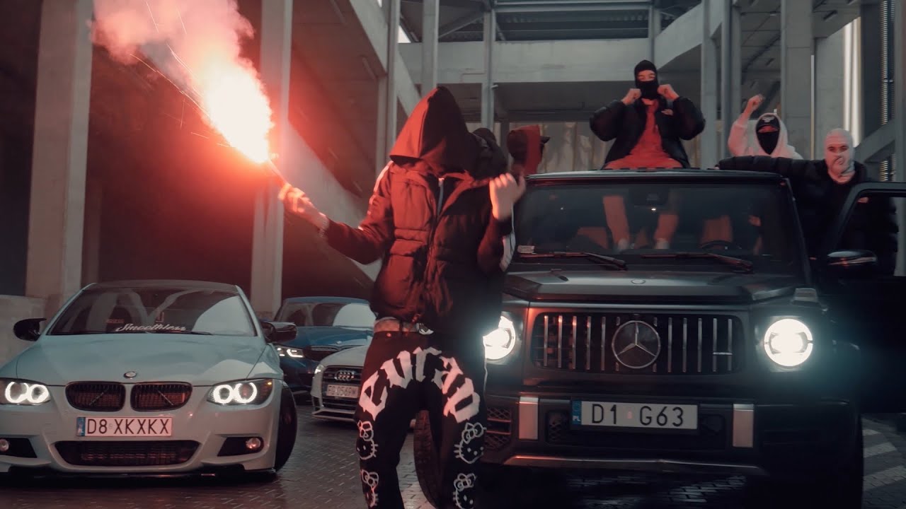 E V - Co jest grane? (58-500) [Official Video]