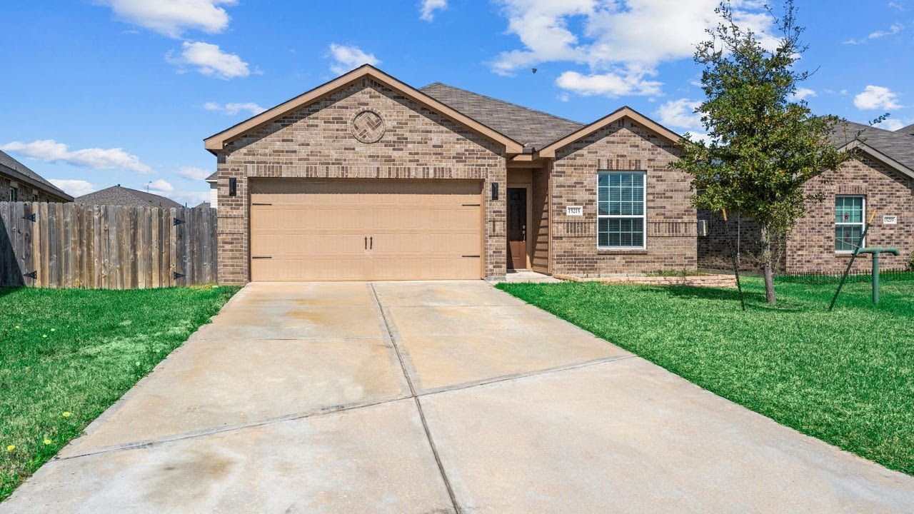 15215 Snowdrop Field Dr, Humble, TX