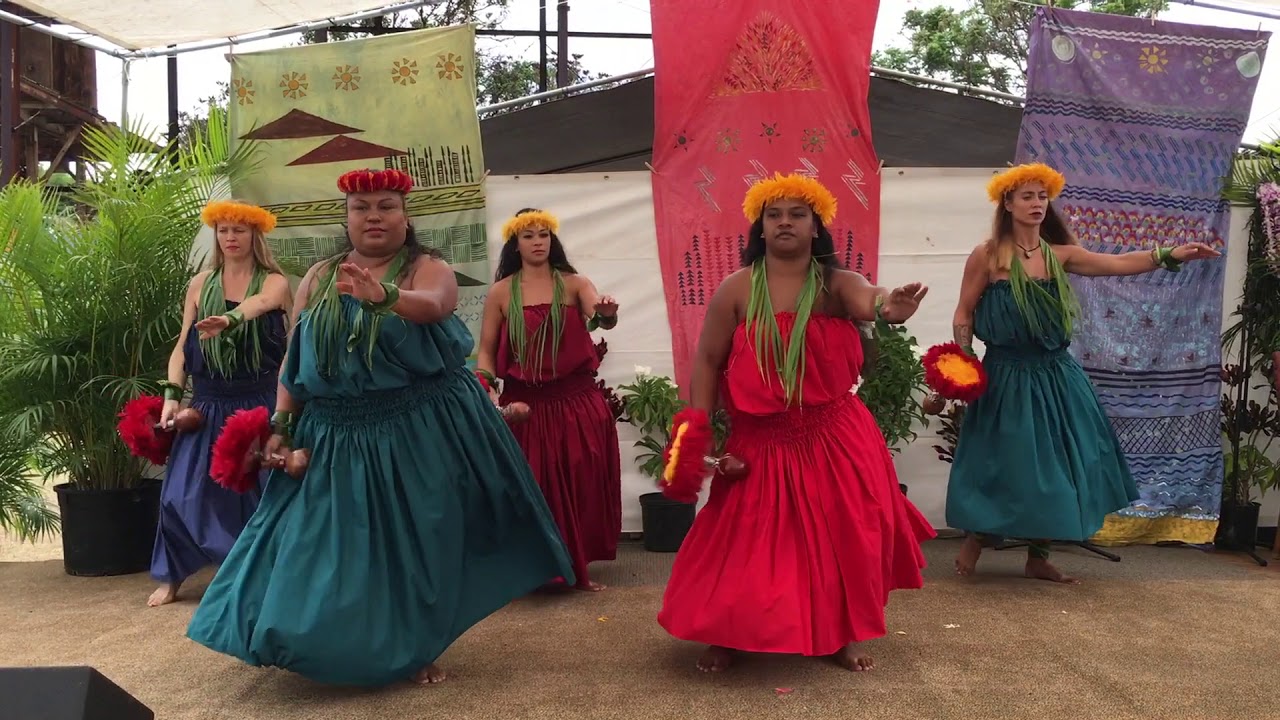 Kumu Kauai`iki halau at King Kamualii Festival 2017
