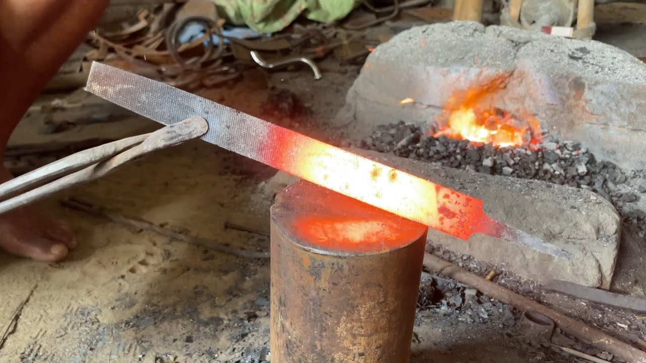 Making of Handmade Long Iron Bill Hook knife/ Blacksmith/ #Blacksmith@n.kofficialchannel #viralvideo