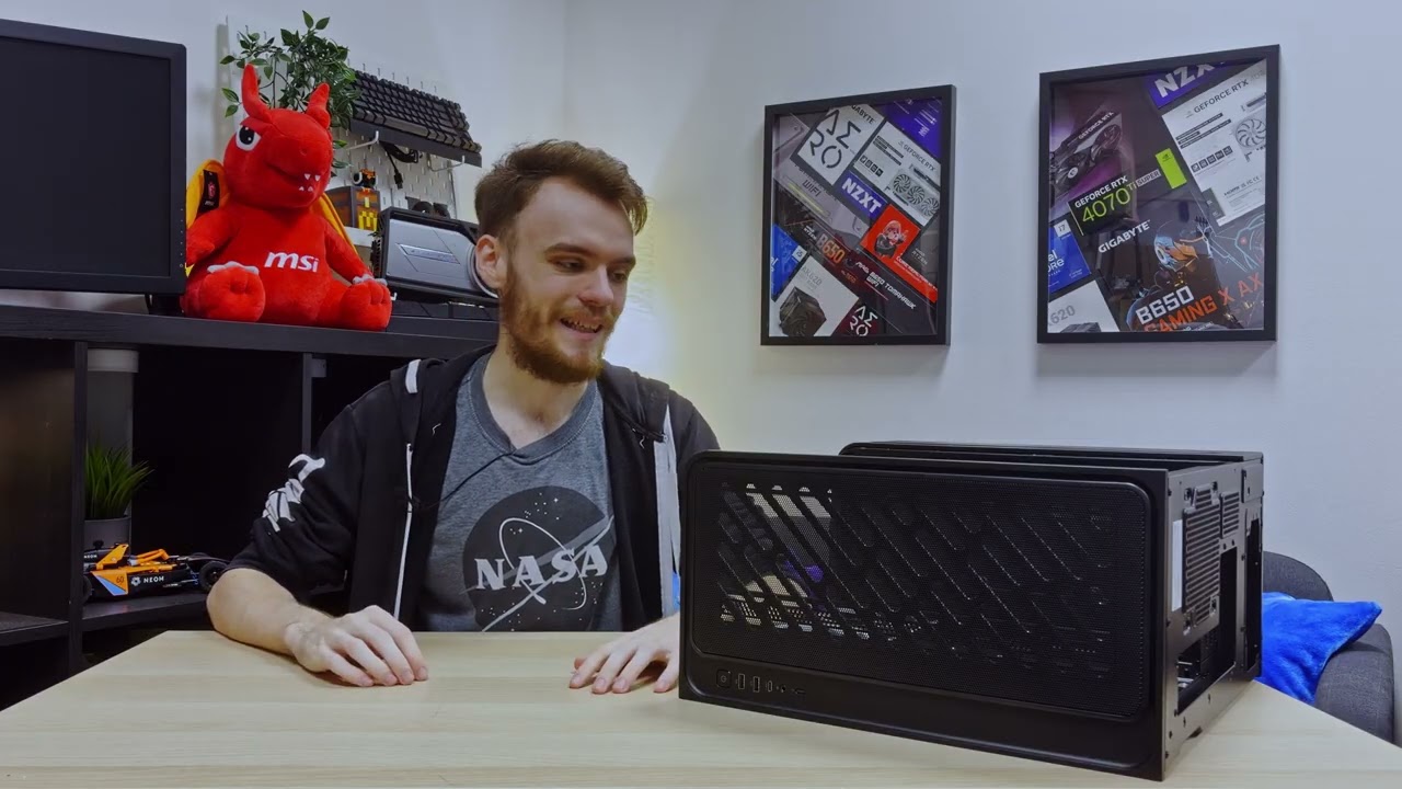 Pohled na ASUS PRIME AP202 TG ARGB od Asus!