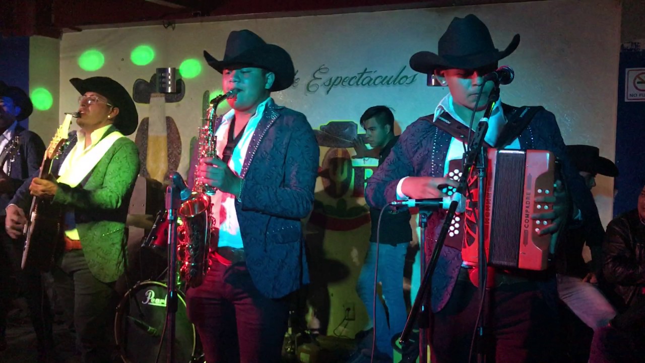 CONJUNTO ECCEZO - PROHIBIDO / EN SILENCIO (en vivo)
