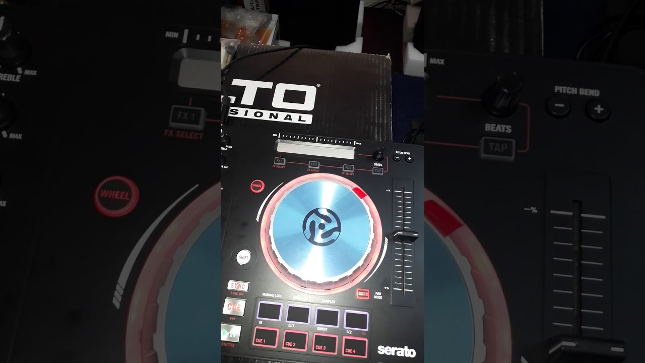 Testing a new numark mixrack Pro3
