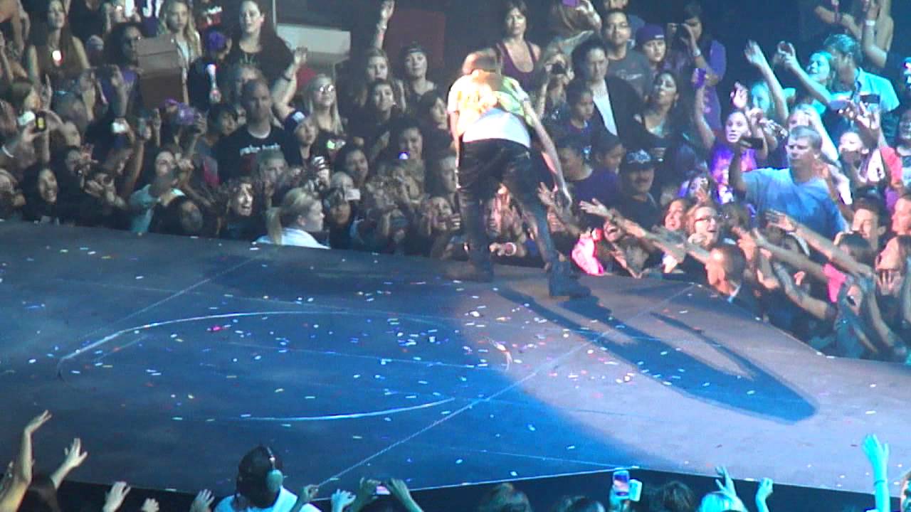 Justin Bieber, Boyfriend, Jobing.com Arena, Glendale, AZ 9-29-12