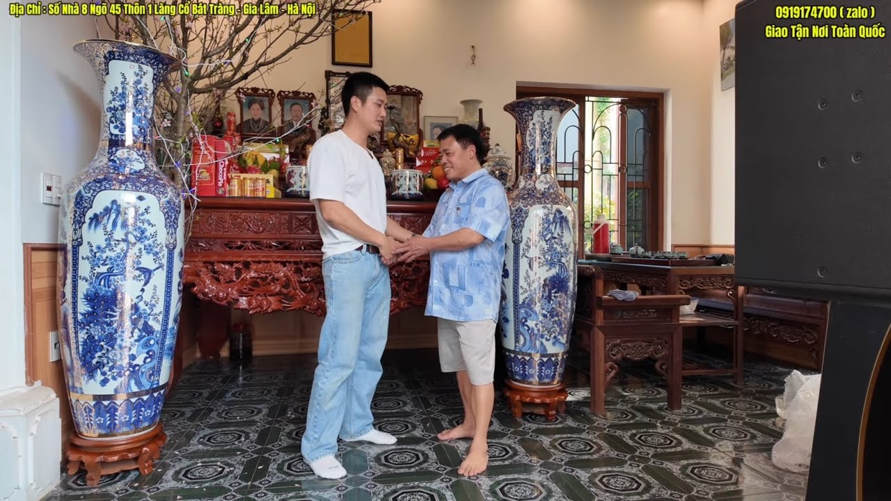 LỘC BÌNH BÁT TRÀNG - BÀN GIAO ĐÔI LỌ VỀ VỚI GIA CHỦ TẠI HẢI PHÒNG #gomsucaocap  #battrangvietnam 