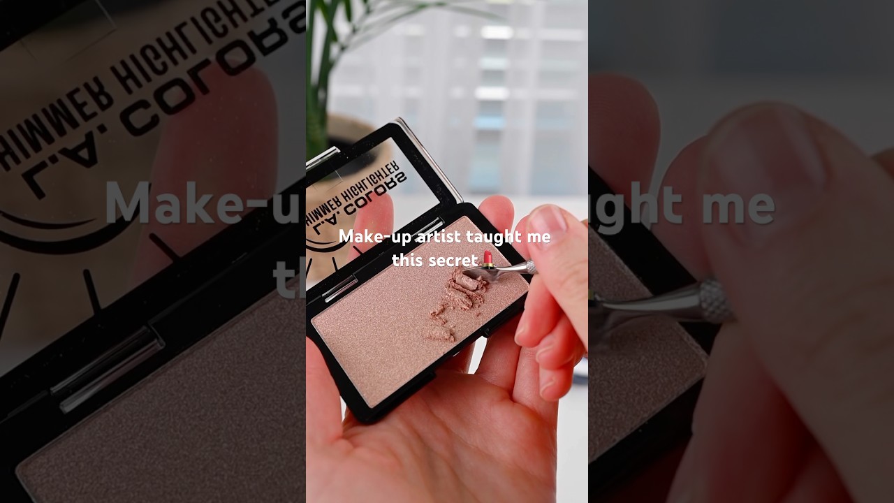 My friend make-up artist taught me this secret💄 