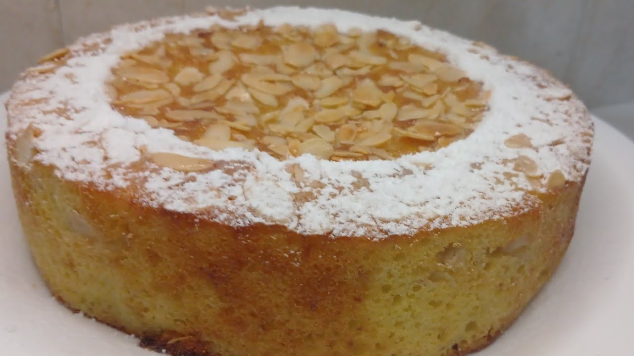 بسبوسة ماشي بحال البسبوسات غير ب 2 بيضات كتجي رائعة وبنينة جربوها غدي تولي معتمدة  عندكم 👌