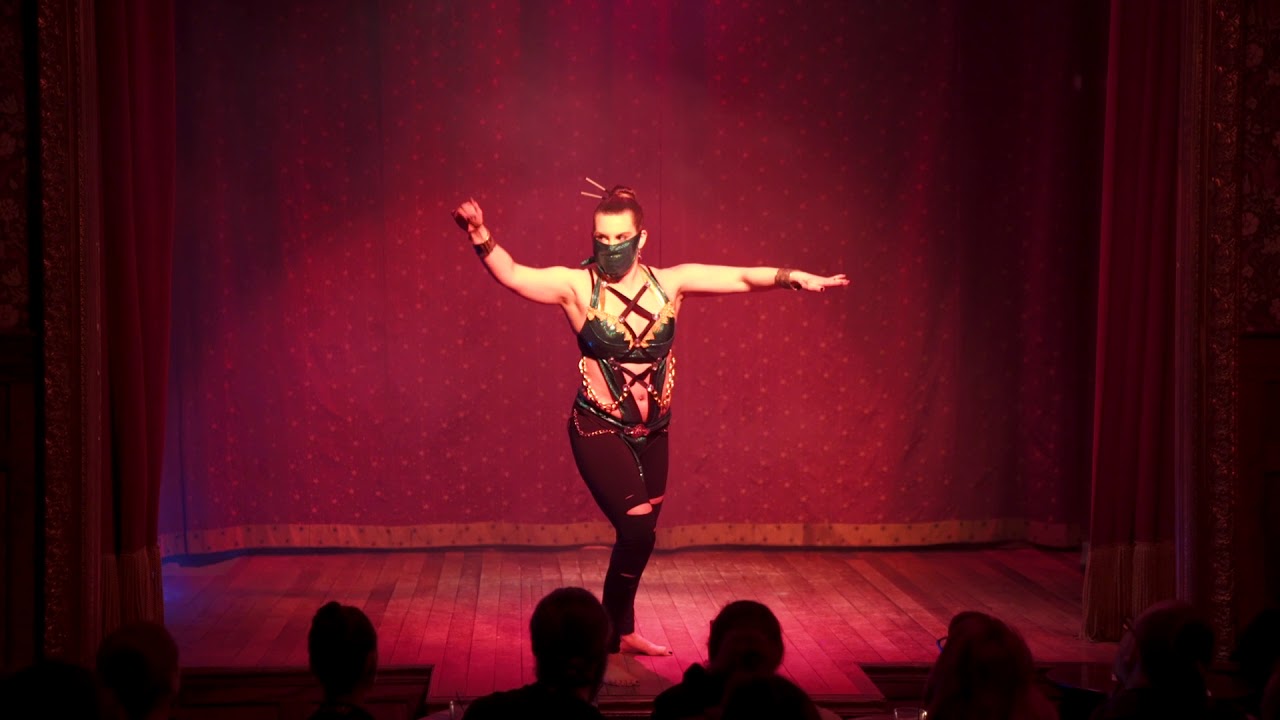 Baile Noir: Superhuman Dance Mutation - Mortal Kombat Jade by Giselle