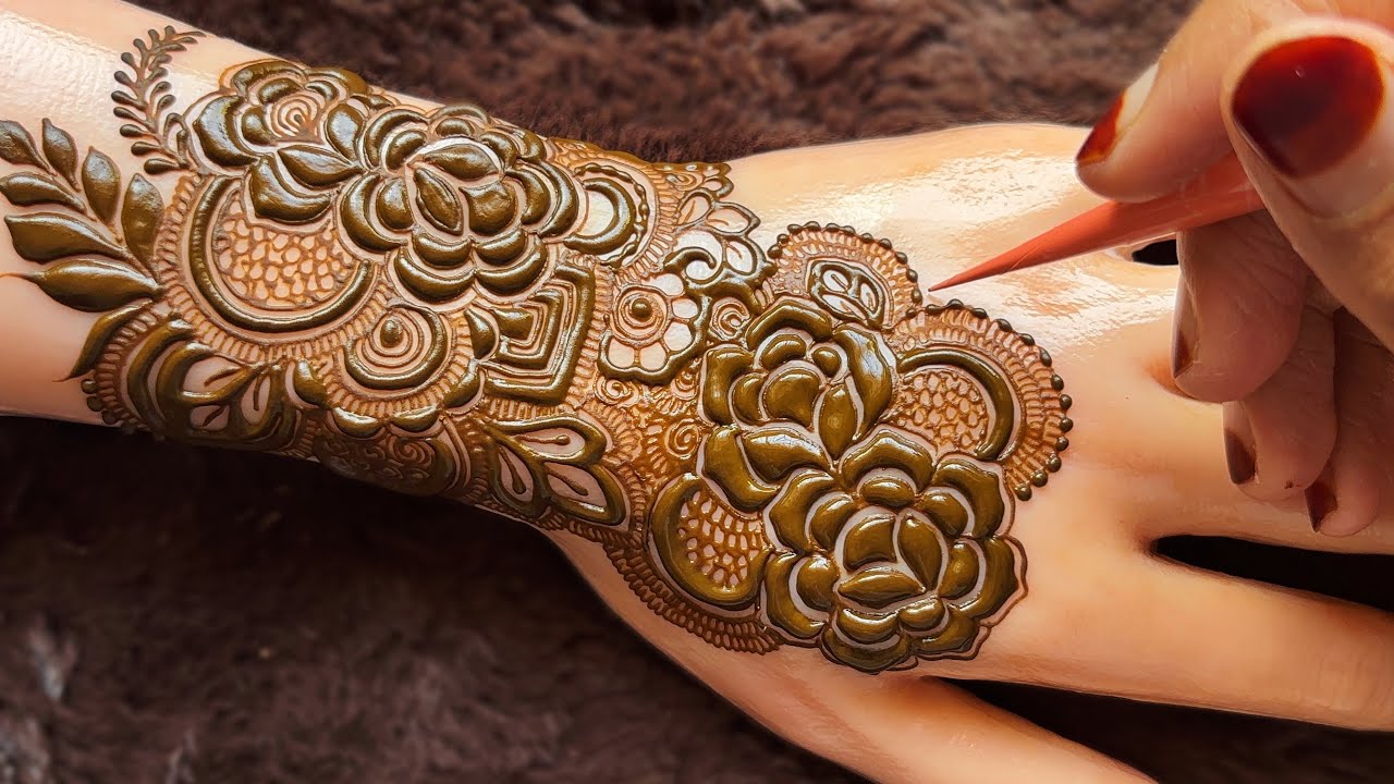 Very Beautiful Easy Mehndi Design for Hand Backside/ beautiful floral henna using bold roses