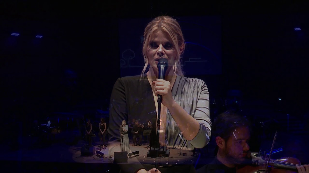 Dani Dimitrovska - Mozes (Live Rok Simfonija)