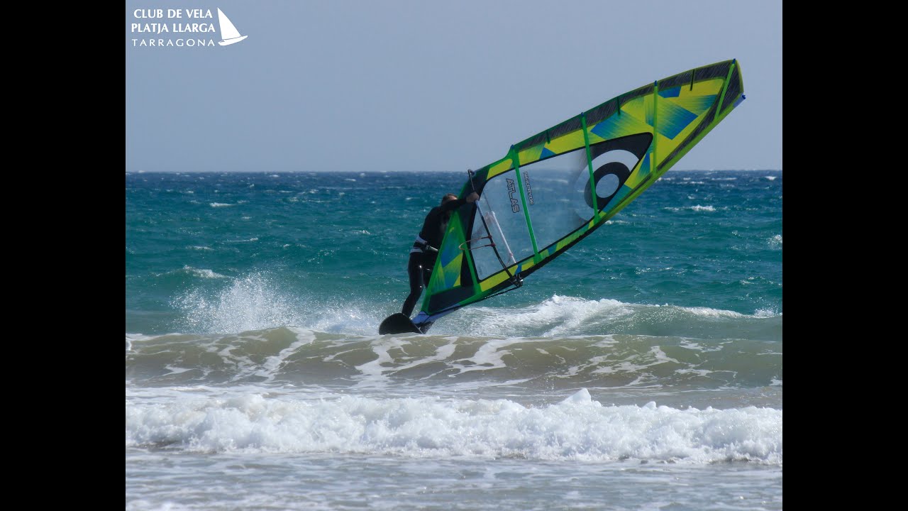 Cómo montar una vela de windsurf