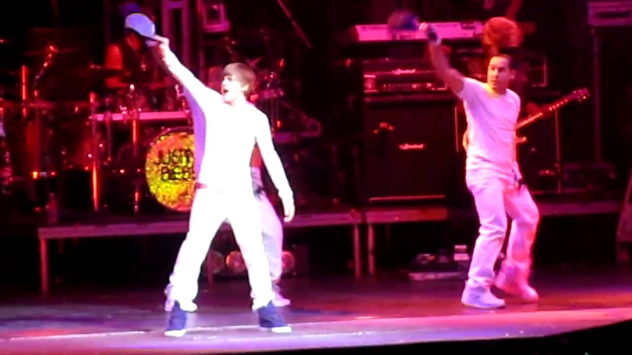 Justin Bieber- Runaway Love Pittsburgh, PA