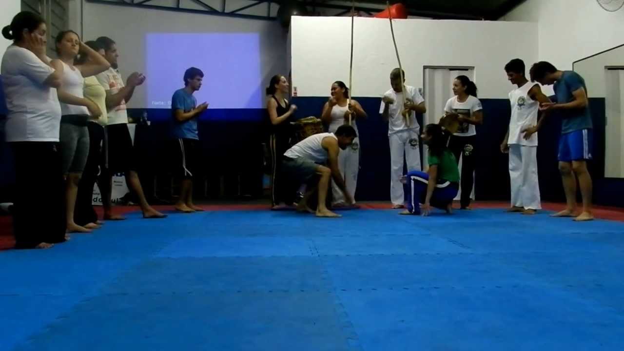 Thain&aacute; e CM Paulo CDO PILAR DO SUL