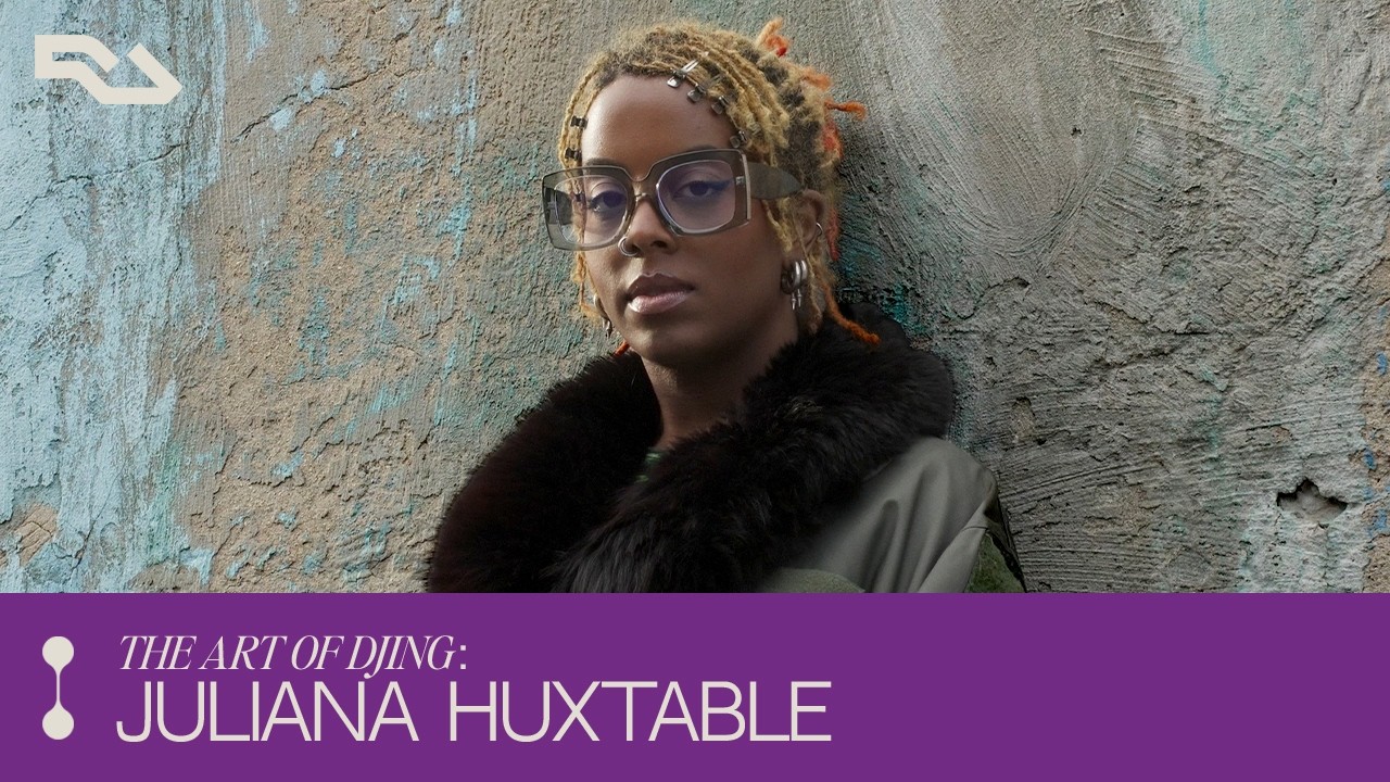 How to DJ with 4 CDJs | Juliana Huxtable | The Art of DJing