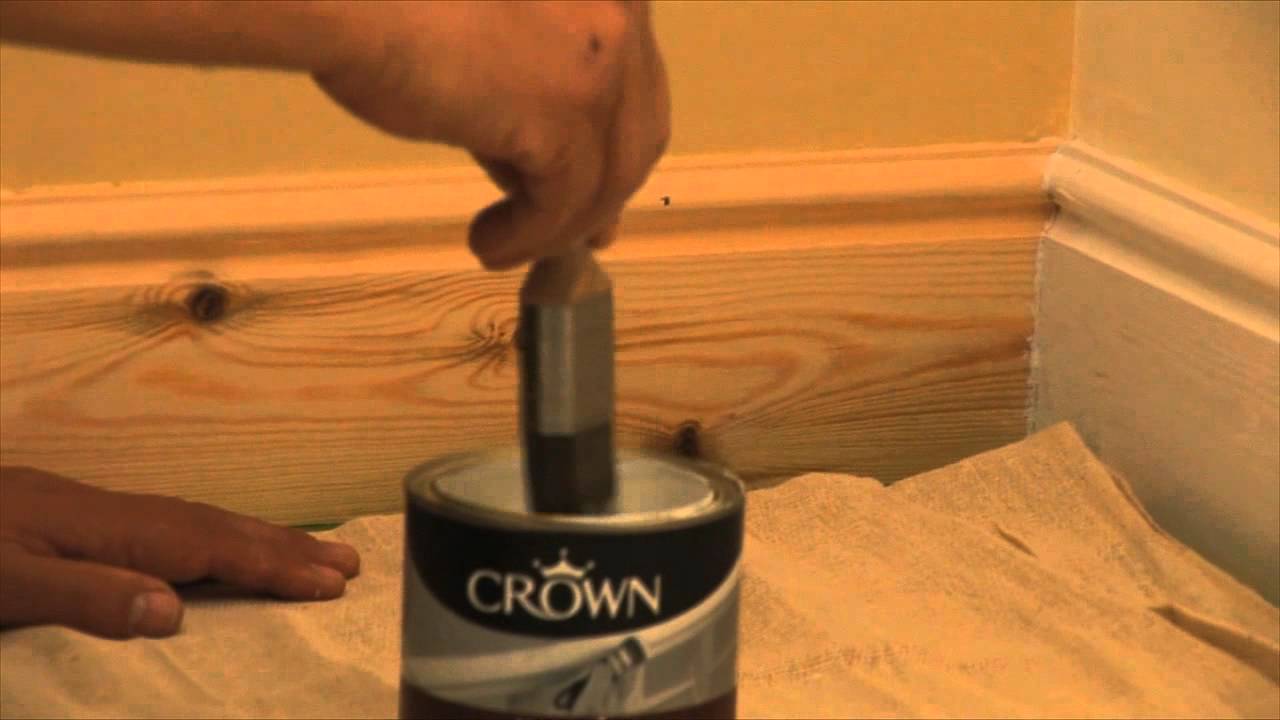 How to Prime and Undercoat Wood Skirting