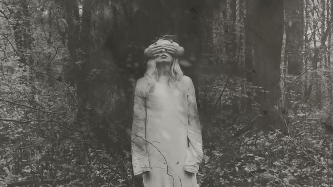 Cairiss - Disgraced