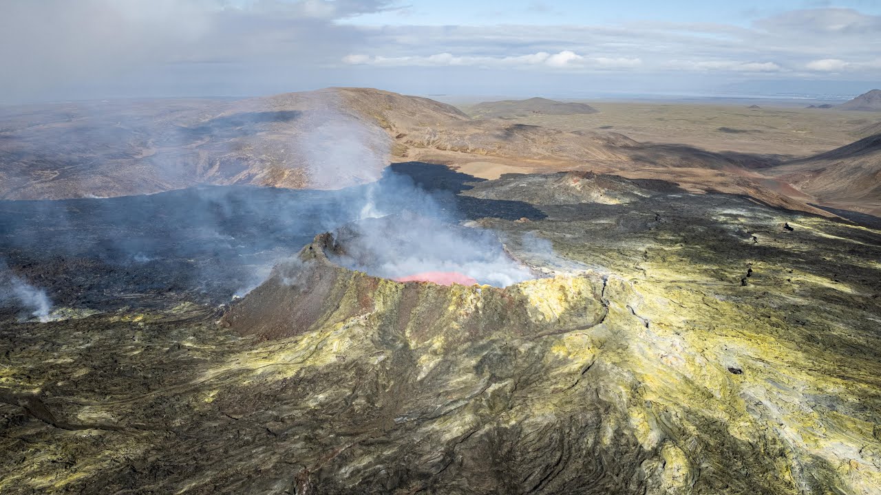 STUNNING Iceland Volcano Fagradalsfjall September 4k Drone Air2s