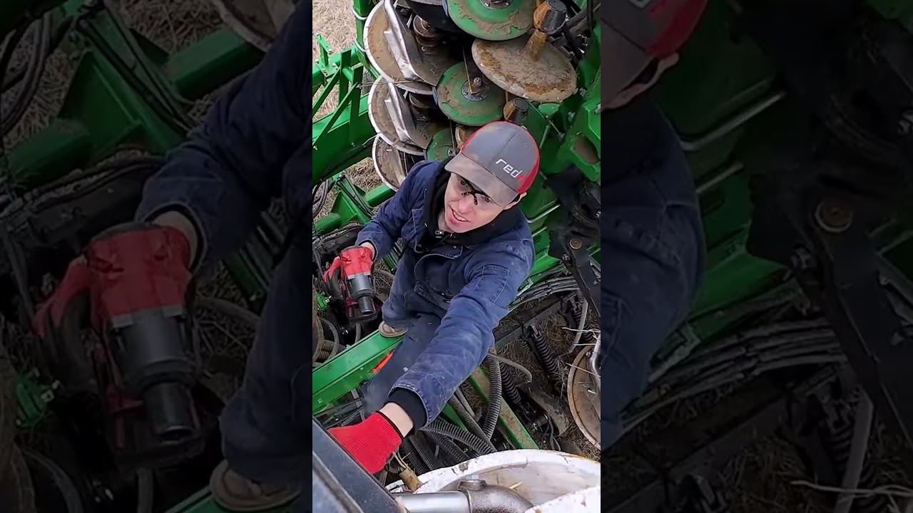 Putting my climbing skills to the test... #airseeder #johndeere #farming #agriculture