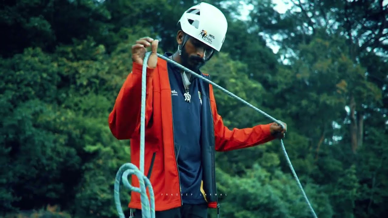 Jump into fun at Sri Lanka's Highest rope jump, Lakshapana Waterfall 🌊💫