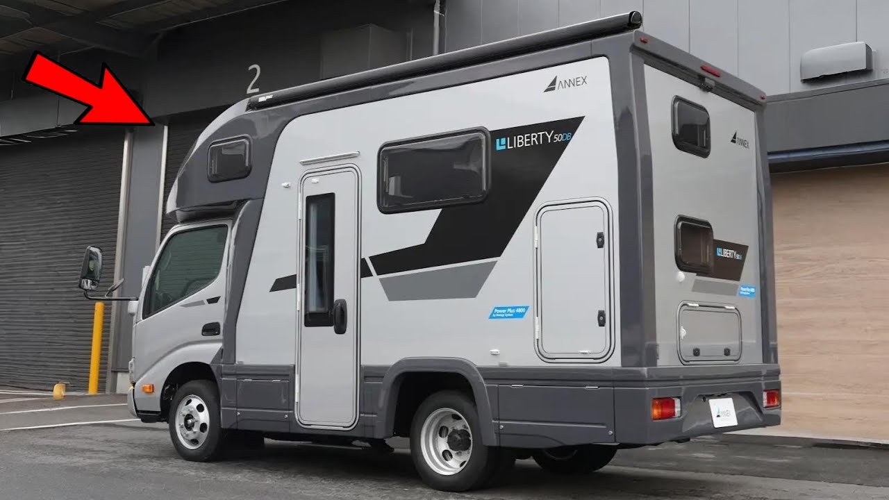 How Japan Packs a Full Motorhome into 5 Meters