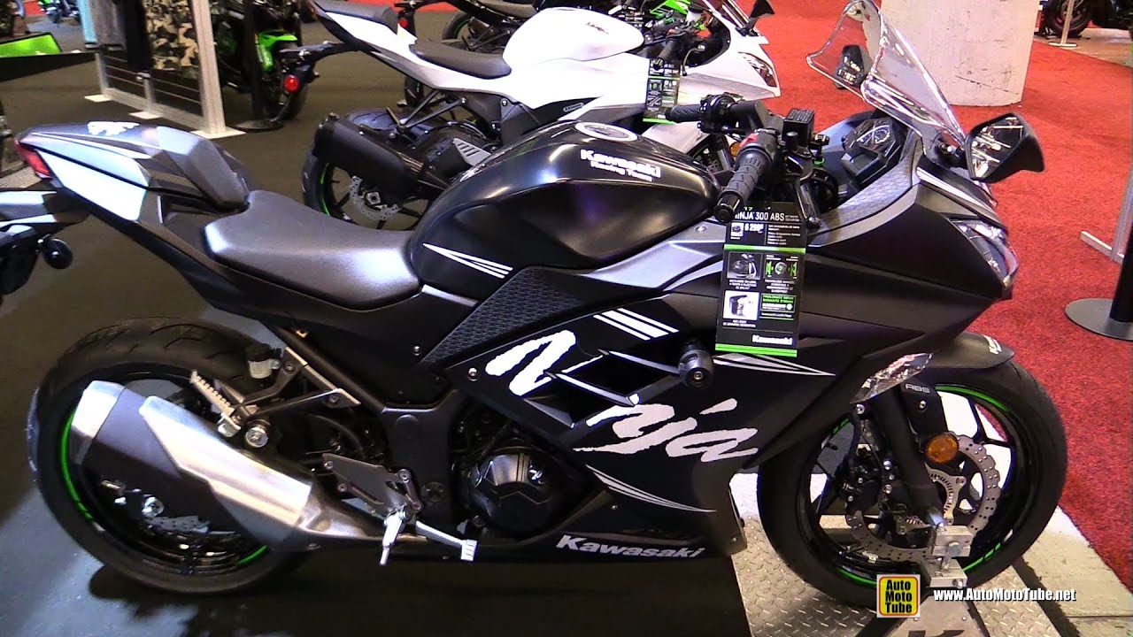 2017 Kawasaki Ninja 300 ABS KRT Winter Edition - Walkaround - 2017 Montreal Motorcycle Show