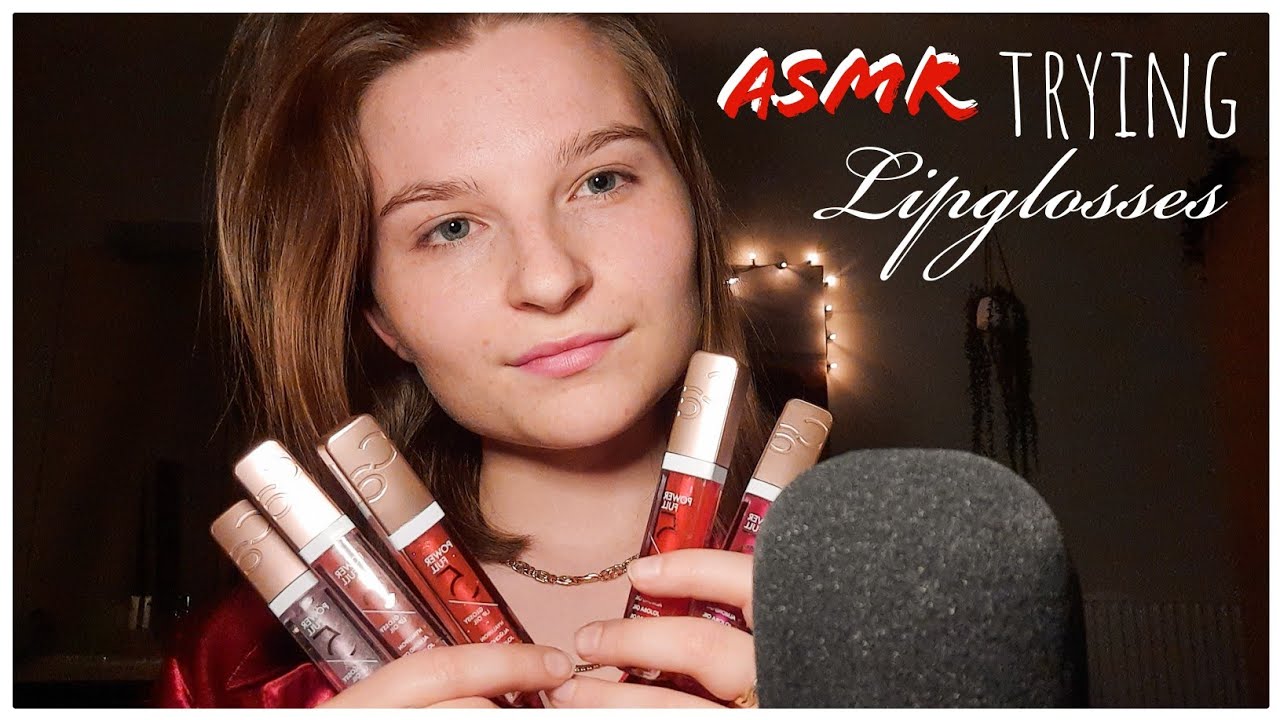 Lipgloss application (plumping, wet/sticky mouth sounds)
