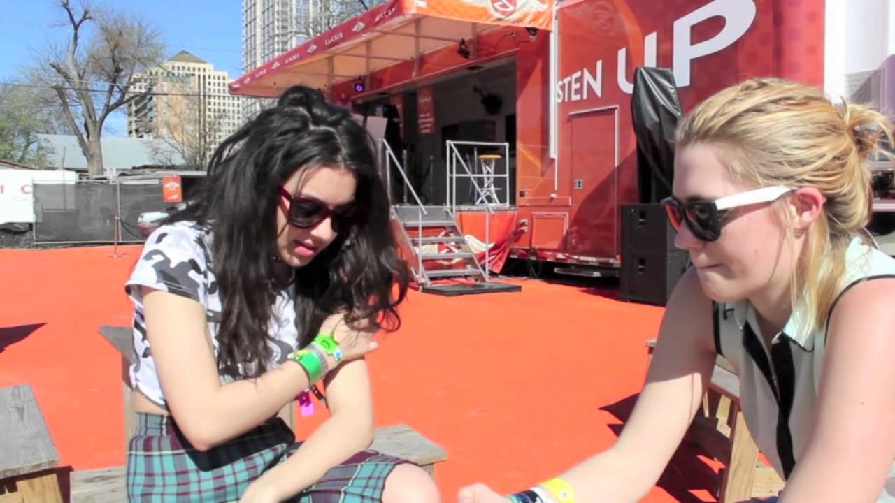 Charli XCX at SXSW 2013 with vinylmag.org
