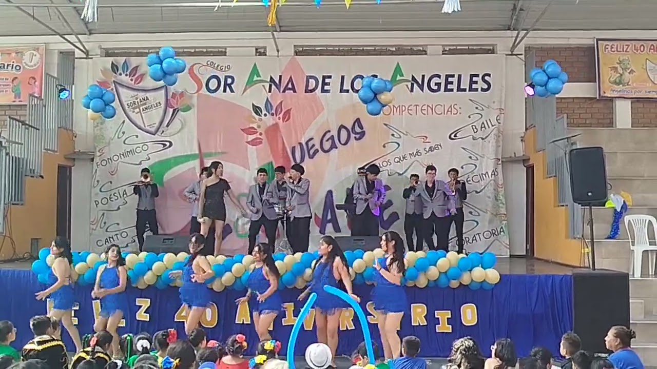 2do puesto, 4to año de secundaria fonomimico grupo 5