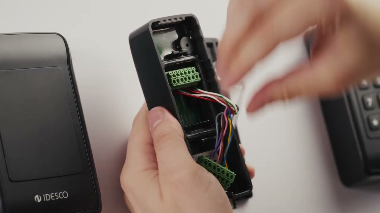 Installing Idesco Cardea reader