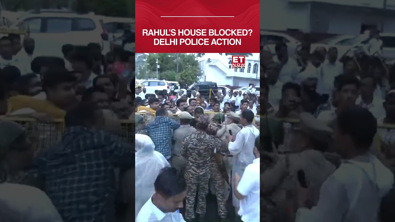 Delhi Police Barricades Rahul Gandhi&rsquo;s Residence As Congress Workers Gather In Large Numbers #shorts
