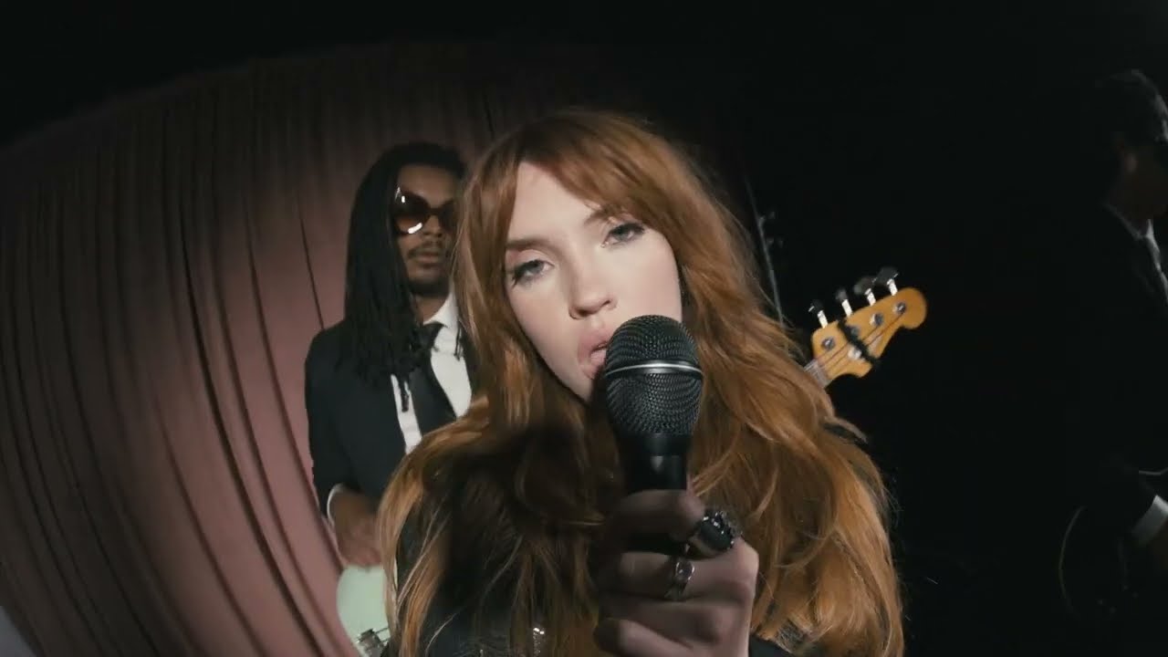 Stela Cole - Now Or Nevermind | Official Visualiser
