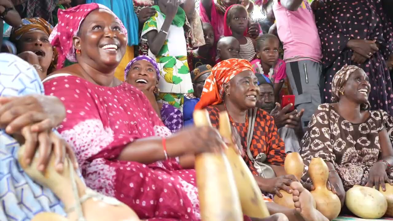 Baaba Maal Clip officiel DOORO