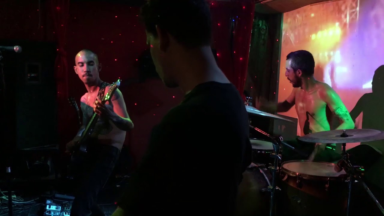 Sat&aacute;nicos Marihuanos - Weed Napalm Live@Yield Bar