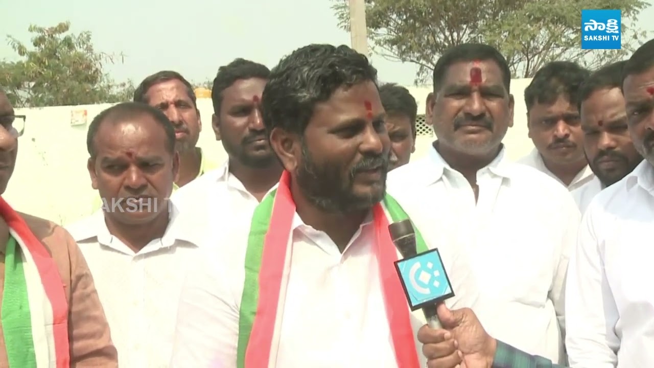 congress mp candidate Neelam Madhu Election Campaign | Municipal Elections @SakshiTV