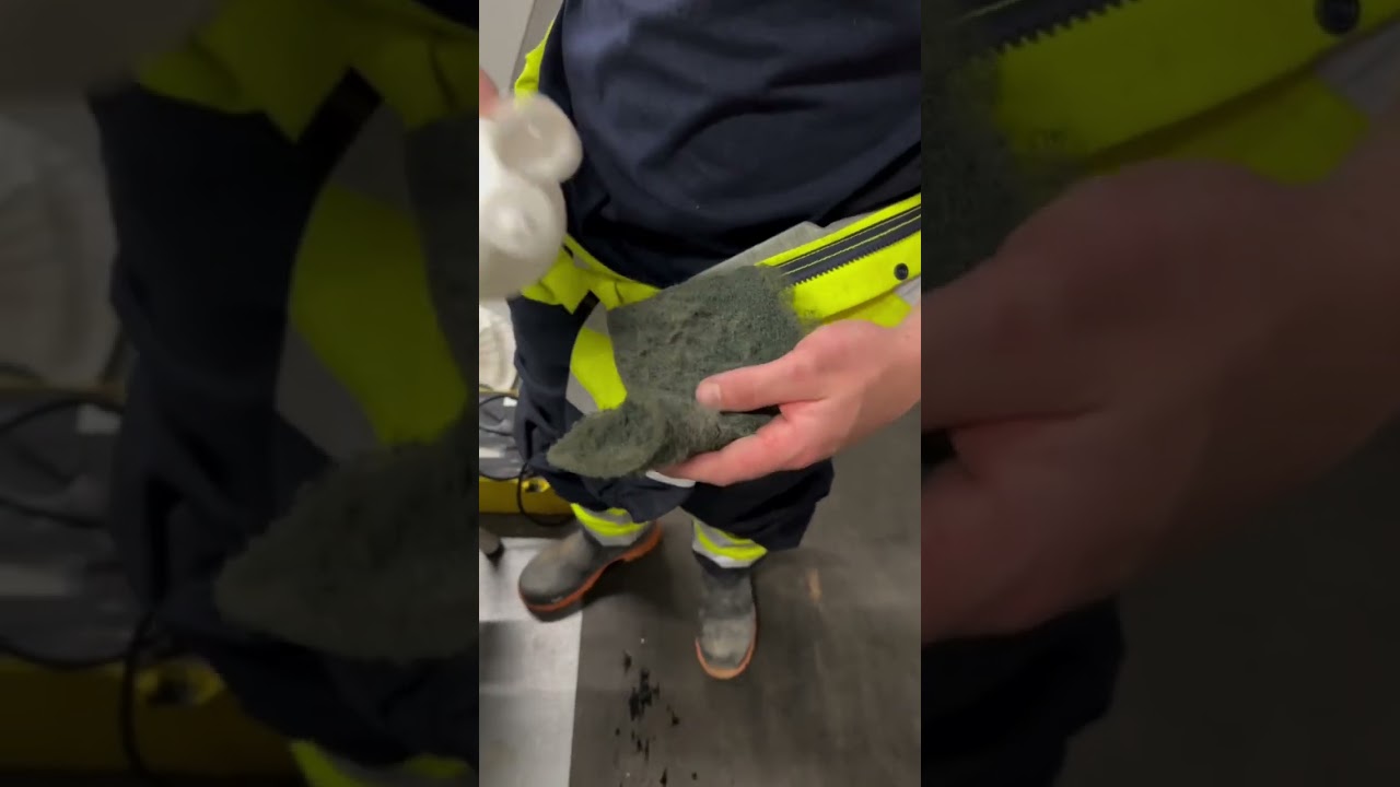 how to maintenance ACB breaker