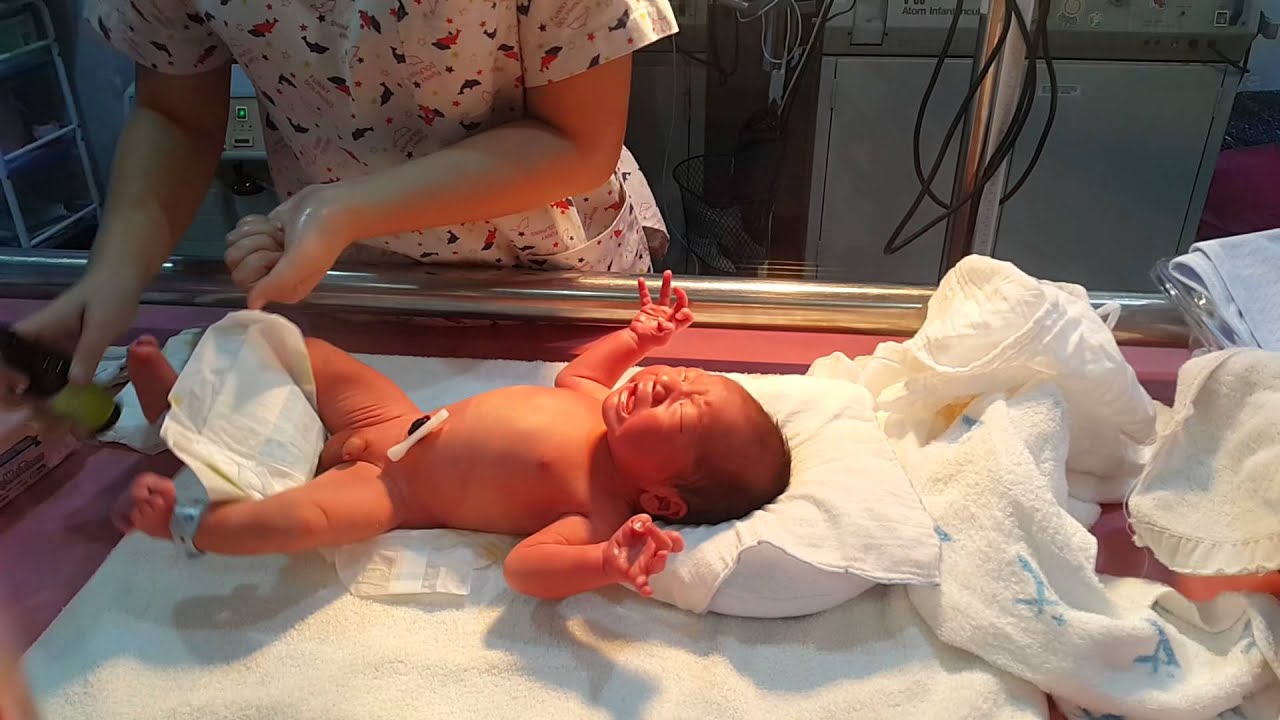 章閎寶寶按摩，baby massage