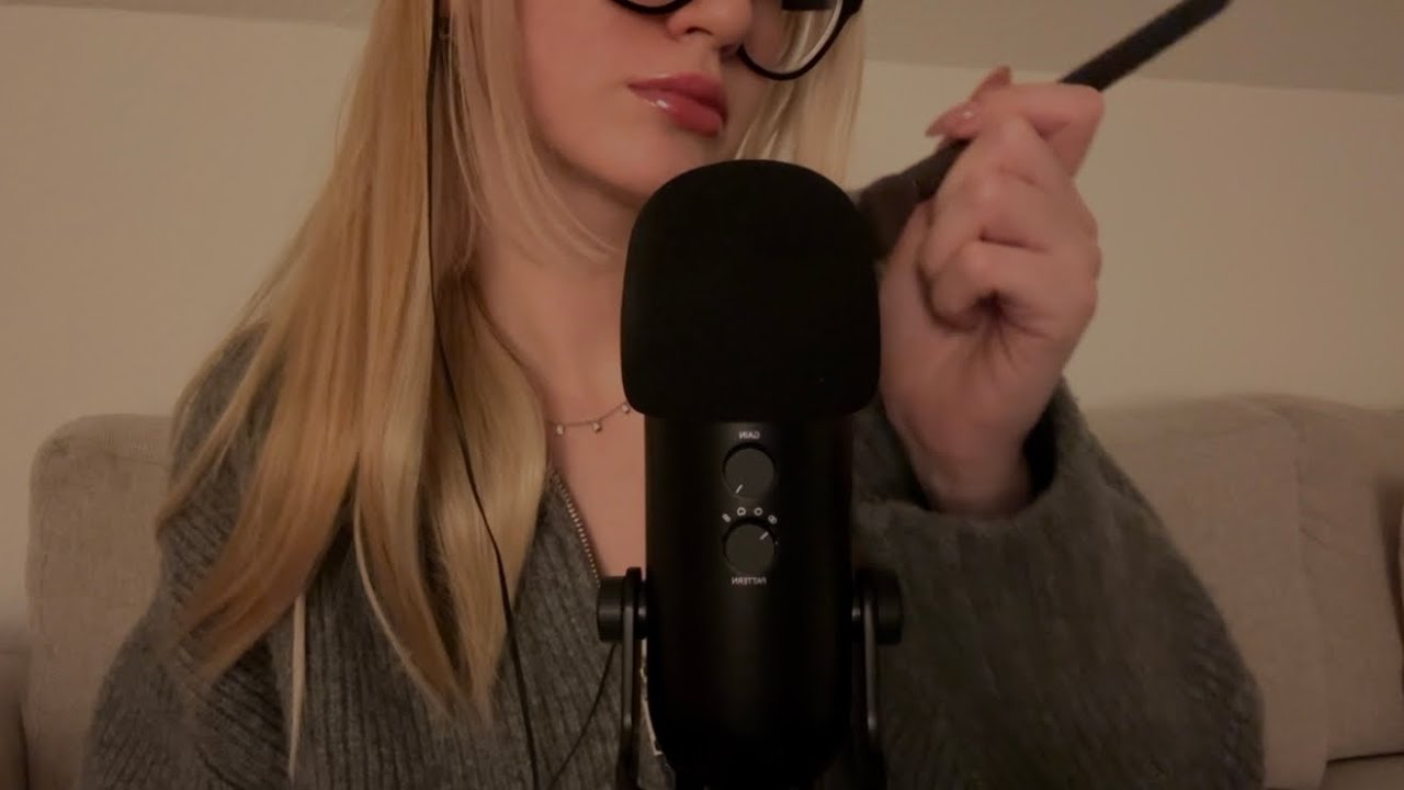 ASMR mic brushing no talking 🎀 lofi calming sounds + surprise trigger for sleep 💤