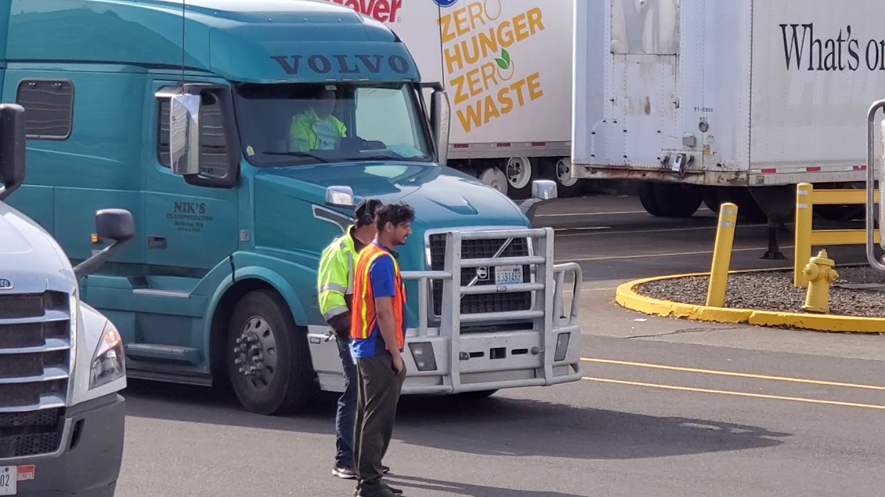 Fred Meyer Distribution center problems