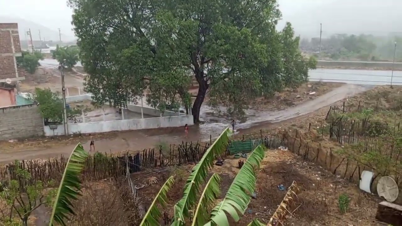 Muita chuva aqui em Taquaritinga do Norte Pernambuco!!! 🌧️🌧️🌧️