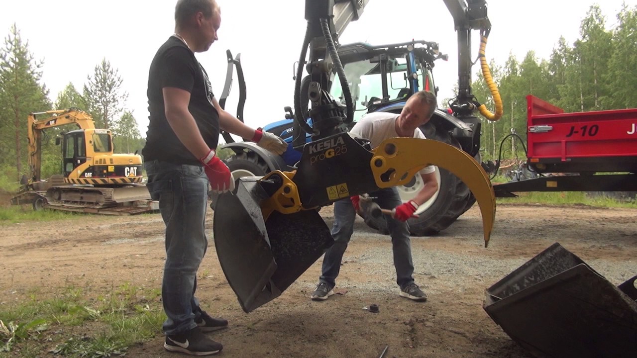 Installation of gravel buckets
