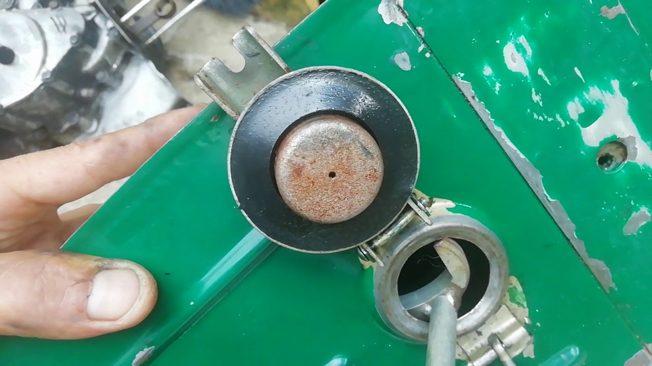 Come sostituire il rubinetto della benzina alla vespa