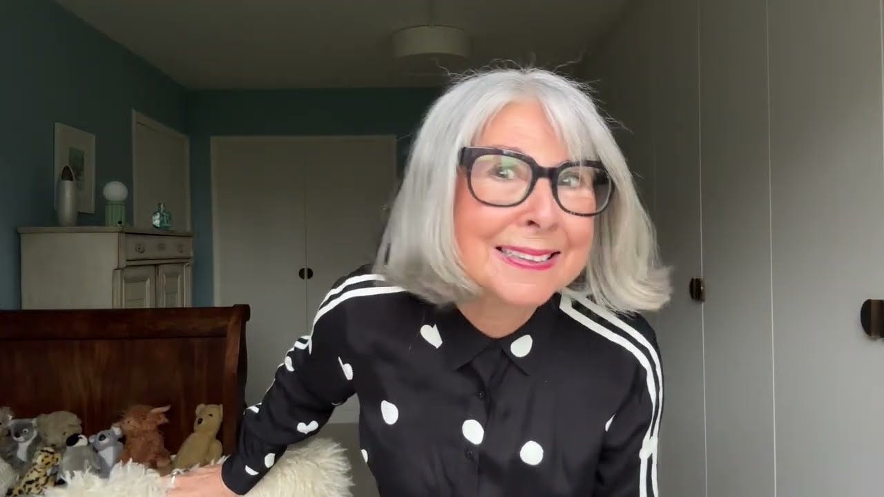 SELLING SOME OF MY OLD CLOTHES & REPLACING THEM WITH NEW PRELOVED FASHION!