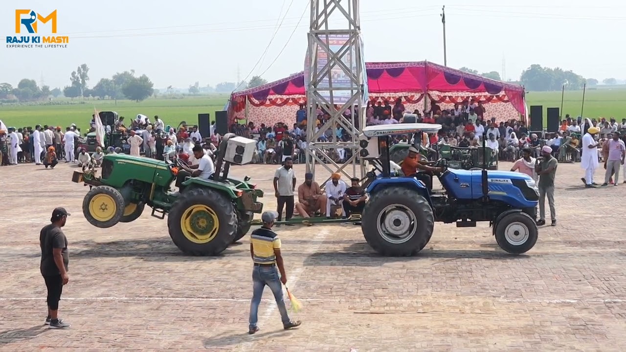 Sonalika vs  John Deere tochan 🚜🚜