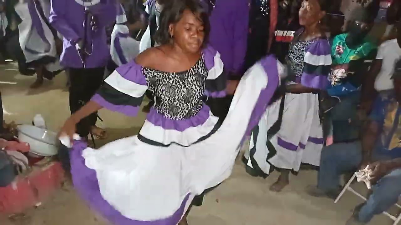 Woy kouri vini gade kijan timoun danse vodou
