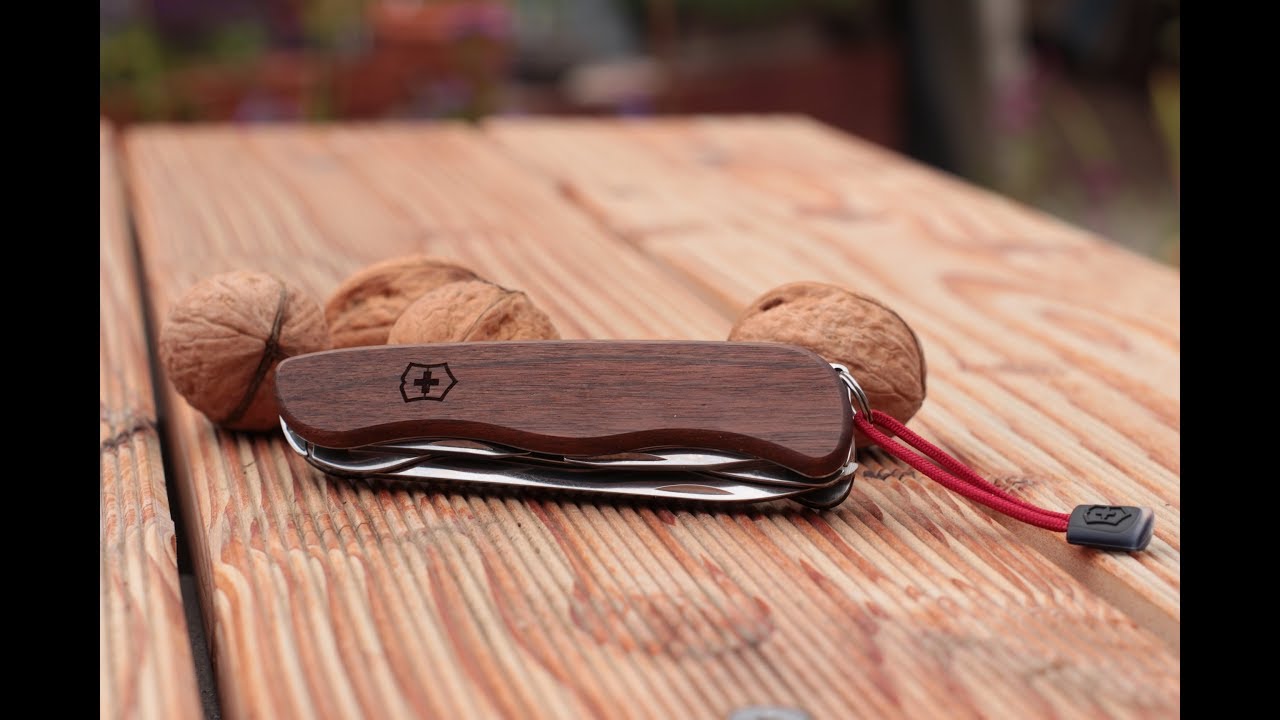 Victorinox Forester Wood