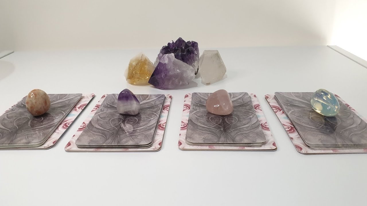 🔮 Pick A Card 🔮 Who Is Your Future Lover? ❤️
